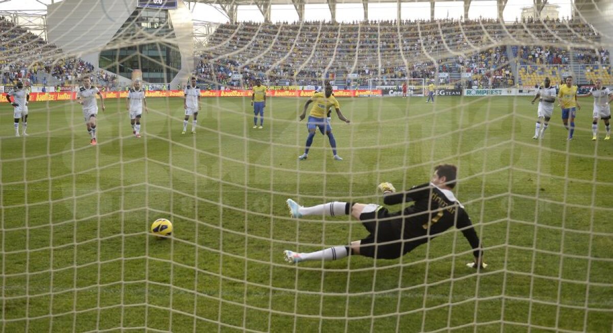 VIDEO&FOTO Cadou pentru Pandurii » Petrolul - Astra 1-1 şi ambele echipe au ratat şansa să urce pe locul 2