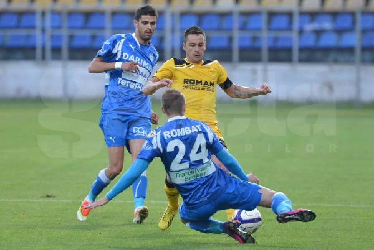 VIDEO+FOTO Spectacol la ultimul meci de acasă al "stegarilor" » Braşovul învinge Bistriţa cu un categoric 4-1