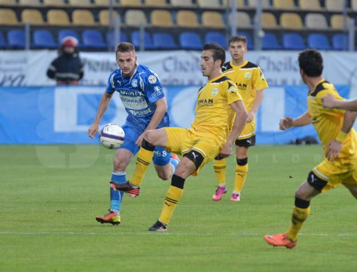 VIDEO+FOTO Spectacol la ultimul meci de acasă al "stegarilor" » Braşovul învinge Bistriţa cu un categoric 4-1