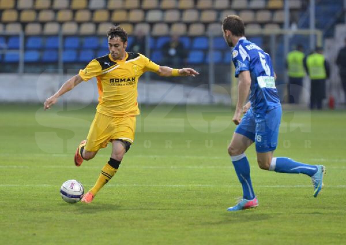 VIDEO+FOTO Spectacol la ultimul meci de acasă al "stegarilor" » Braşovul învinge Bistriţa cu un categoric 4-1