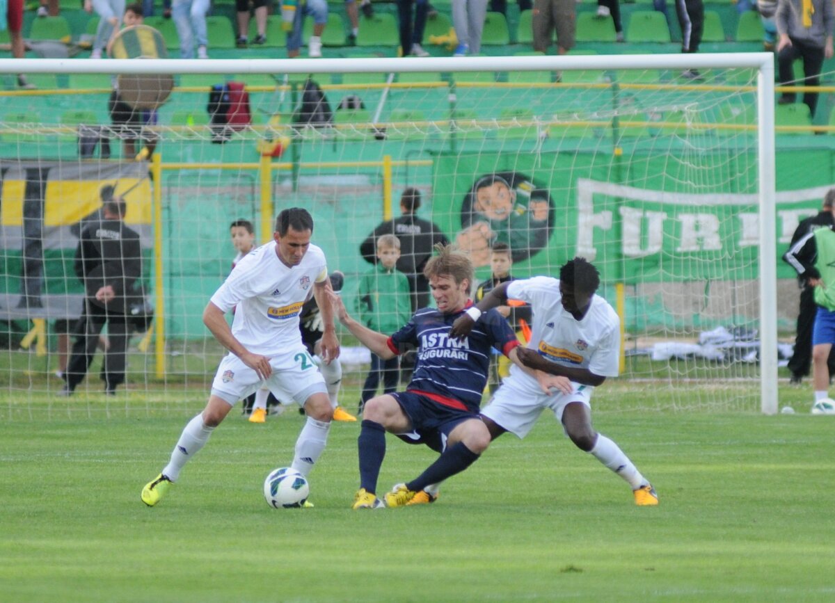 FOTO şi VIDEO FC Vaslui - Oţelul 1-0 » Gazdele o depăşesc pe Dinamo în clasament