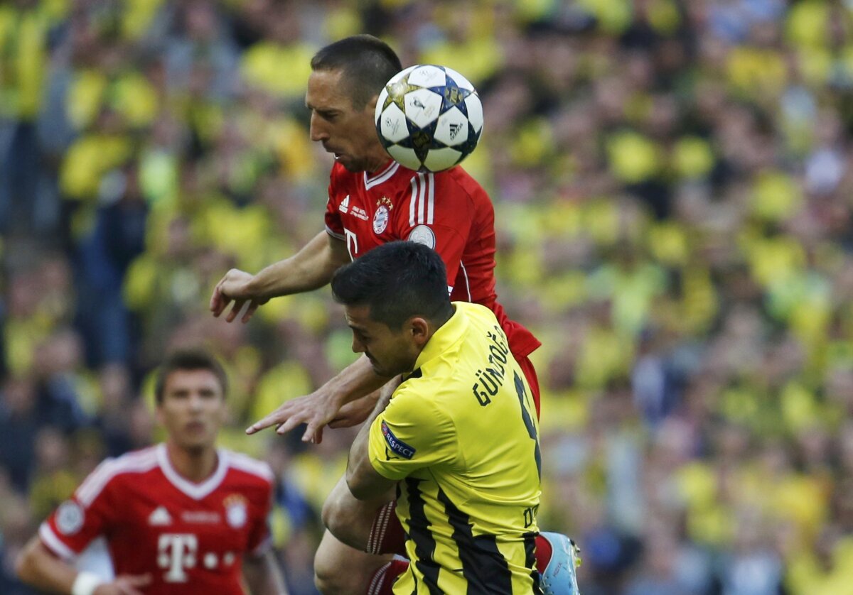 VIDEO şi FOTO » Bayern über alles » Dortmund - Bayern 1-2 » Robben omul finalei!