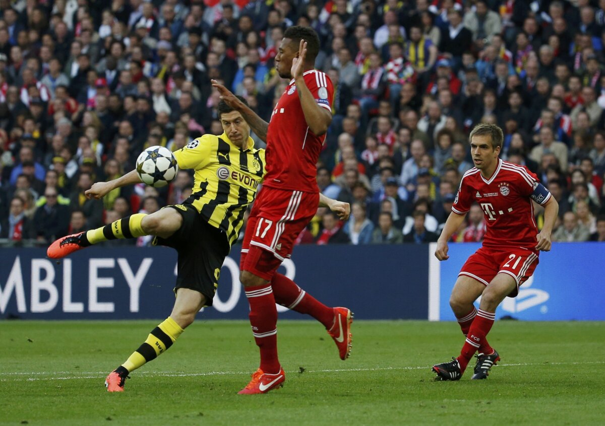 VIDEO şi FOTO » Bayern über alles » Dortmund - Bayern 1-2 » Robben omul finalei!