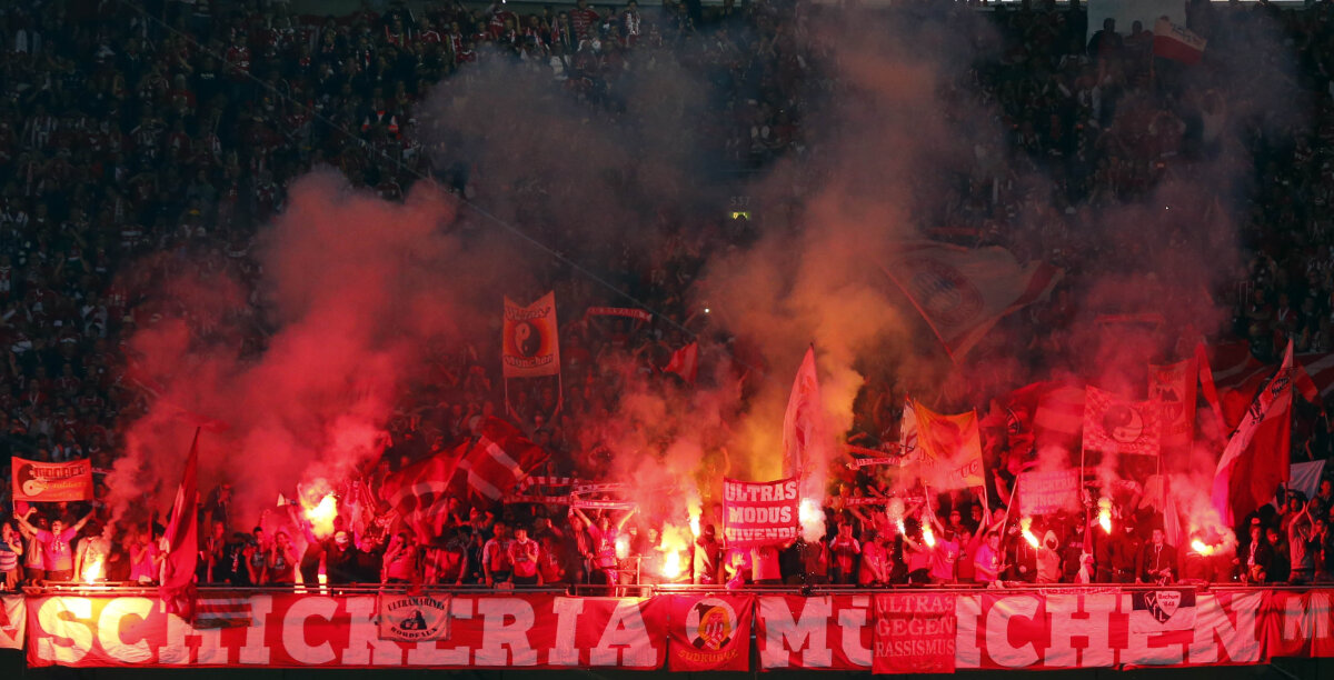 VIDEO şi FOTO Spectacol în tribunele de pe Wembley » Atmosferă incredibilă la finala UEFA Champions League