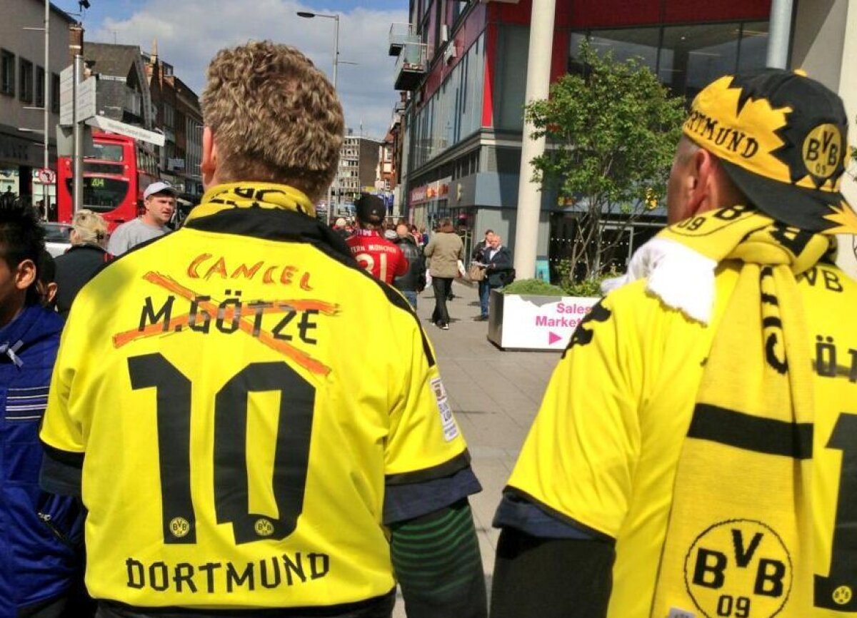 FOTO Toţi ochii pe Gotze » Cum a reacţionat "trădătorul" la golurile din finala Ligii şi cum l-au contestat fanii