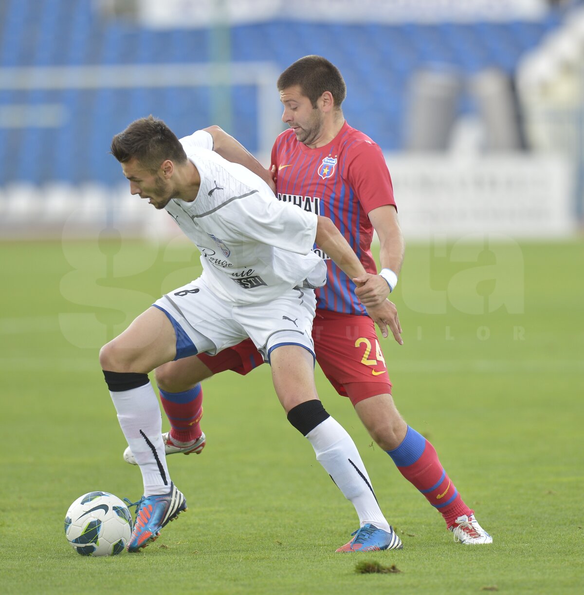 FOTO + VIDEO Severin - Steaua 1-1 » Nici titularii nu au cîştigat
