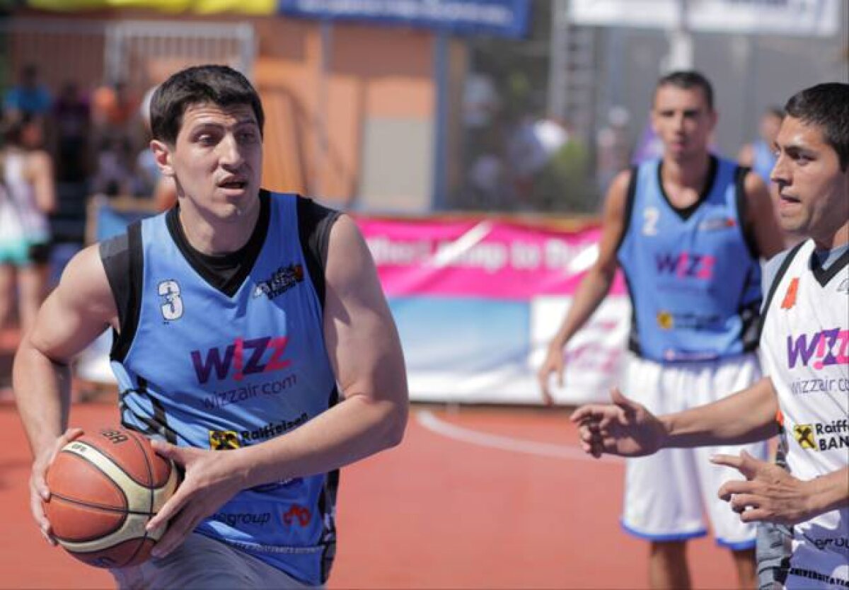 GALERIE FOTO / Debut furtunos la Wizz Air Sport Arena Streetball 2013!