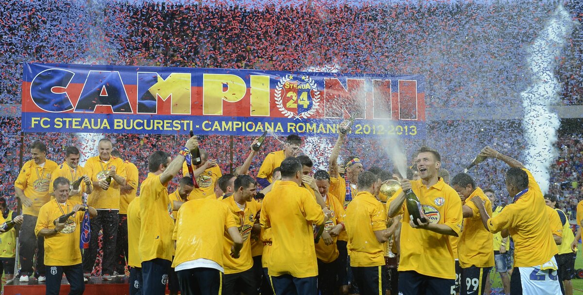 GALERIE FOTO Şampanie şi confetti pentru noua campioană a României! Steaua a primit trofeul pentru titlul 24