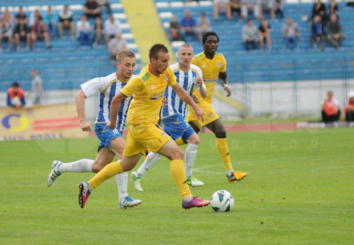 FOTO şi VIDEO CSMS Iaşi - FC Vaslui 1-2 » Oaspeţii depăşesc Dinamo şi termină pe locul 5
