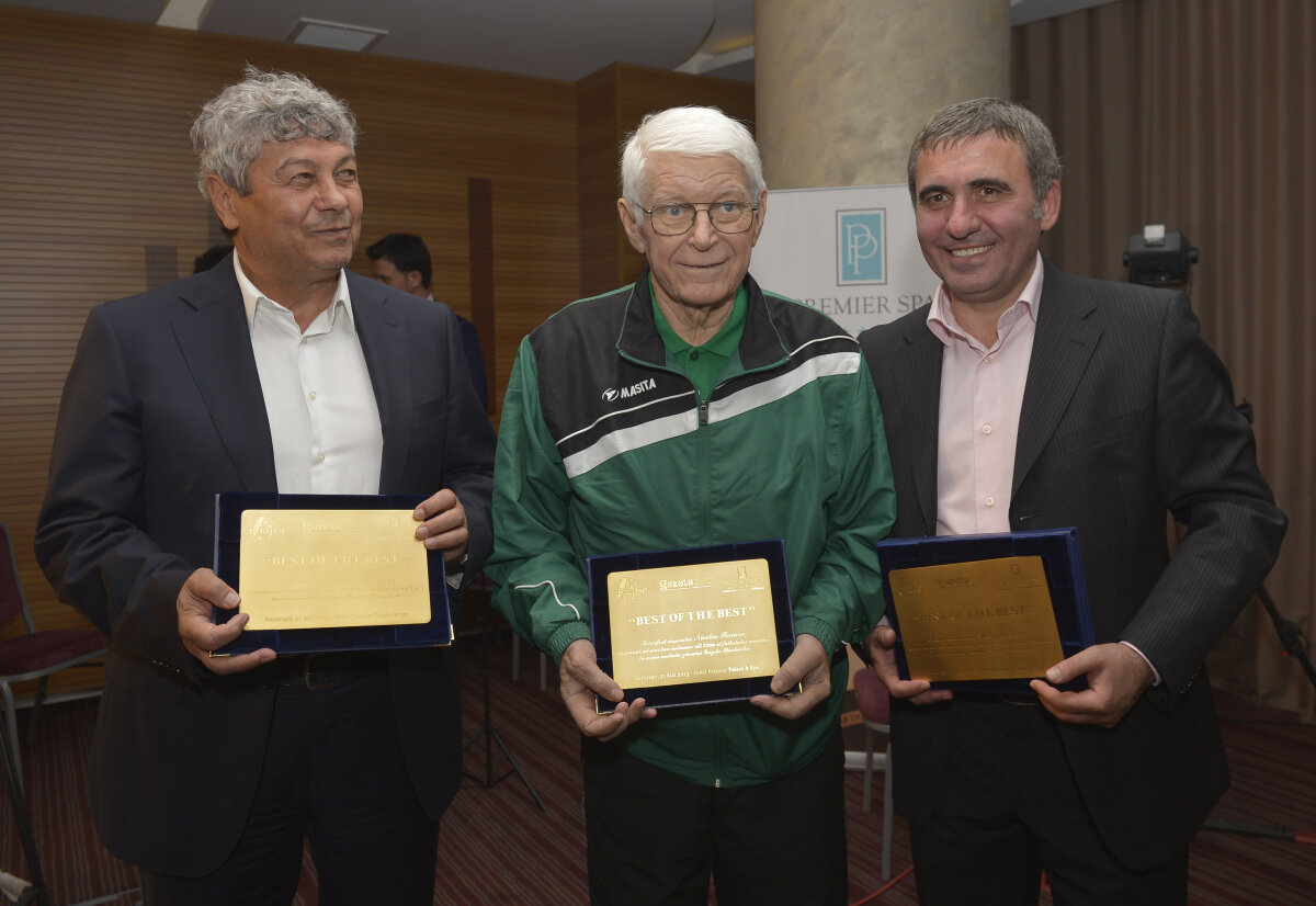 GALERIE FOTO » Lucescu, Hagi şi Rainea, cîştigătorii anchetei GSP "Best of the Best", au fost premiaţi azi de Asociaţia Presei Sportive
