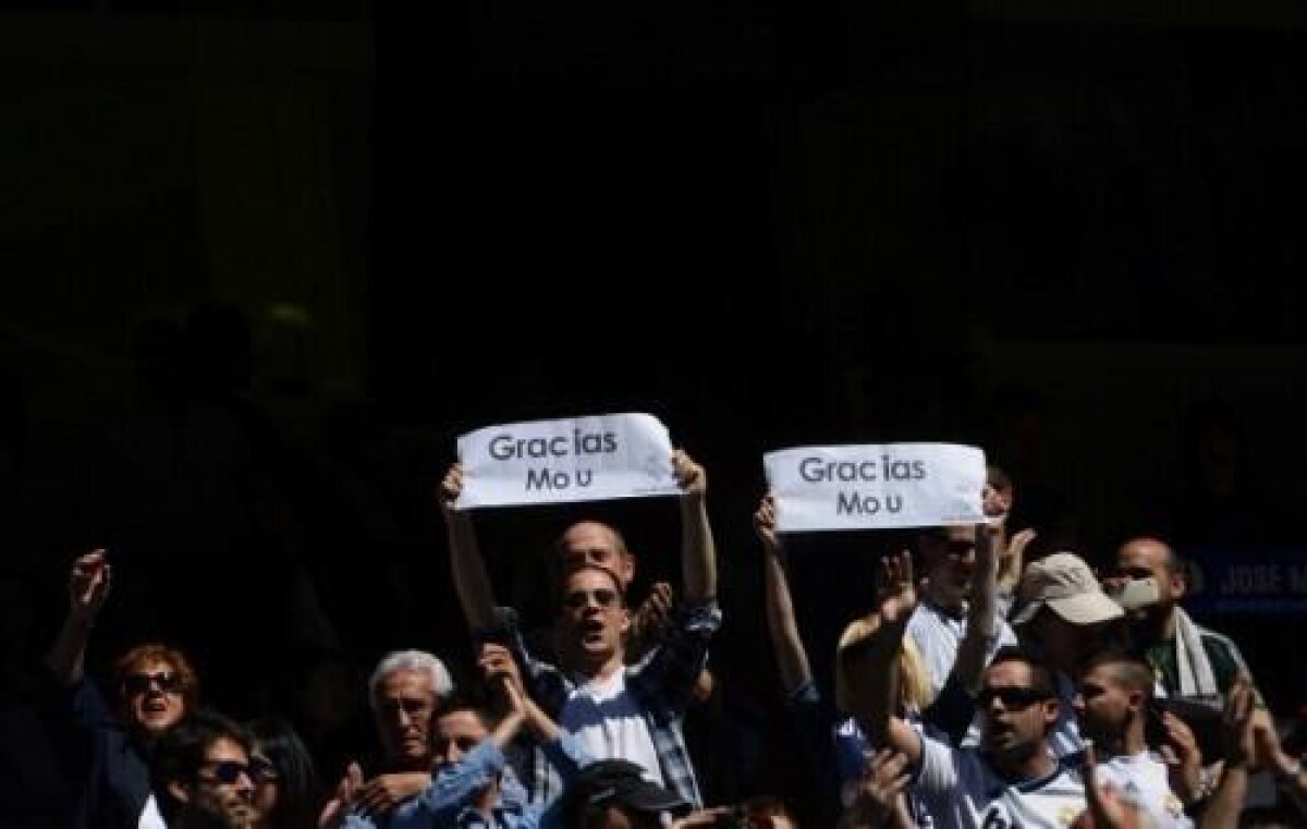 VIDEO şi FOTO Imaginile zilei: Mourinho, la ultimul meci pentru Real Madrid, încolţit de fotoreporteri » Banner anti-Casillas