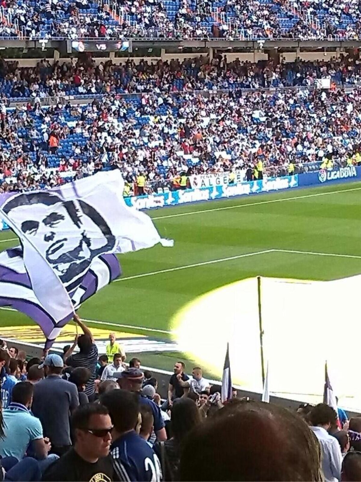 VIDEO şi FOTO Imaginile zilei: Mourinho, la ultimul meci pentru Real Madrid, încolţit de fotoreporteri » Banner anti-Casillas