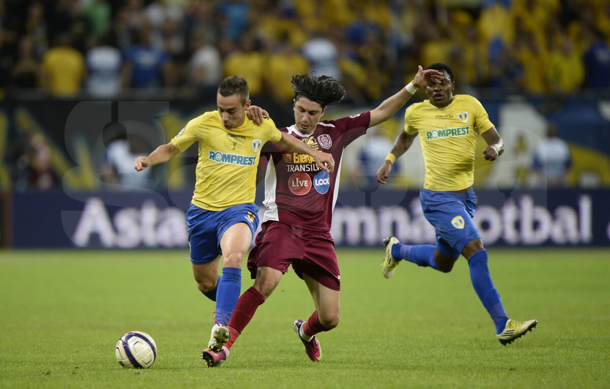 FOTO Petrolul a cîştigat Cupa României după ce a învins pe CFR Cluj, scor 1-0 » Pe 10 iulie joacă Supercupa cu Steaua