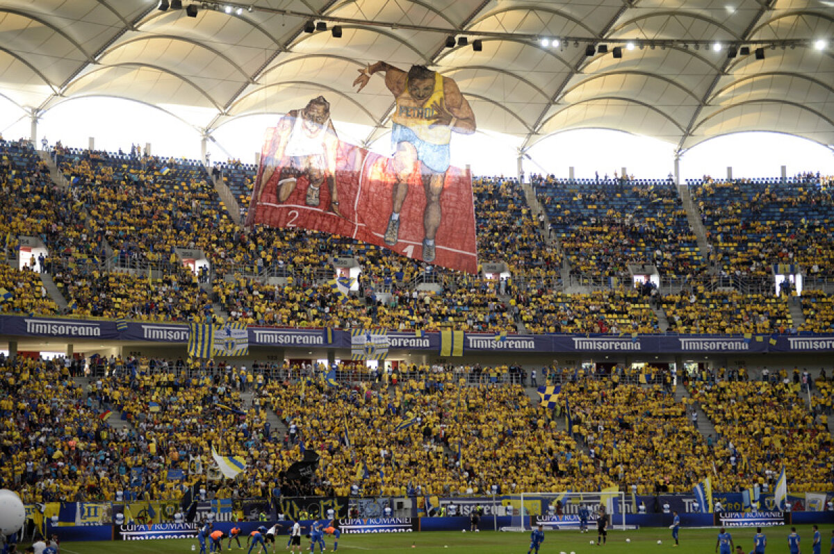 FOTO Marea galbenă 3D » Fanii Petrolului au pus stăpînire pe National Arena
