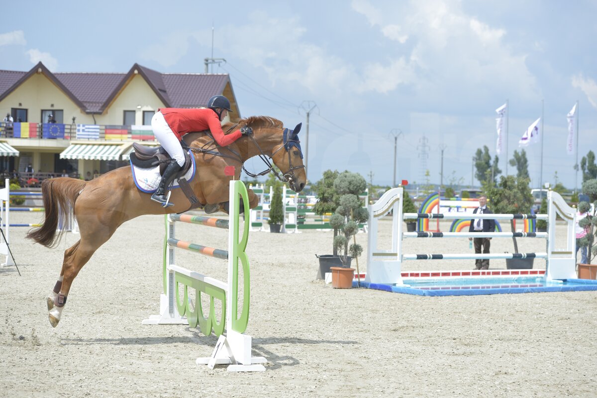 Fiica lui Victor Becali, cîştigătoare la FEI - Longines Grand Prix