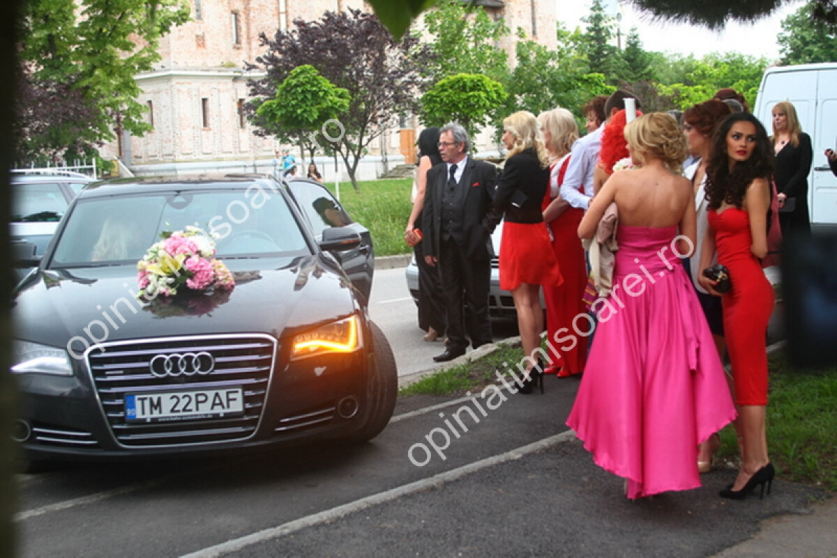 GALERIE FOTO Latovlevici s-a căsătorit, naş de cununie fiindu-i Costel Pantilimon