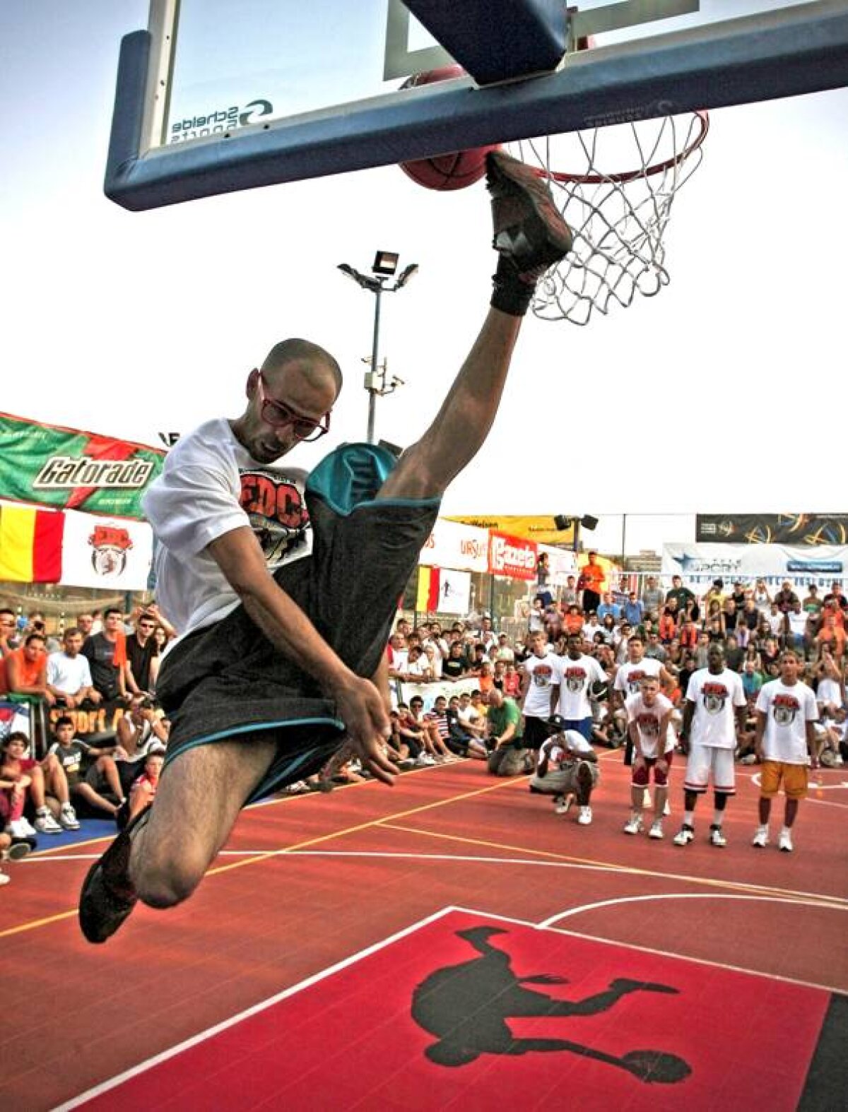 În el stă soarta baschetului 3x3! » "Cronometrul uman" vine la Wizz Air Sport Arena Streetball!