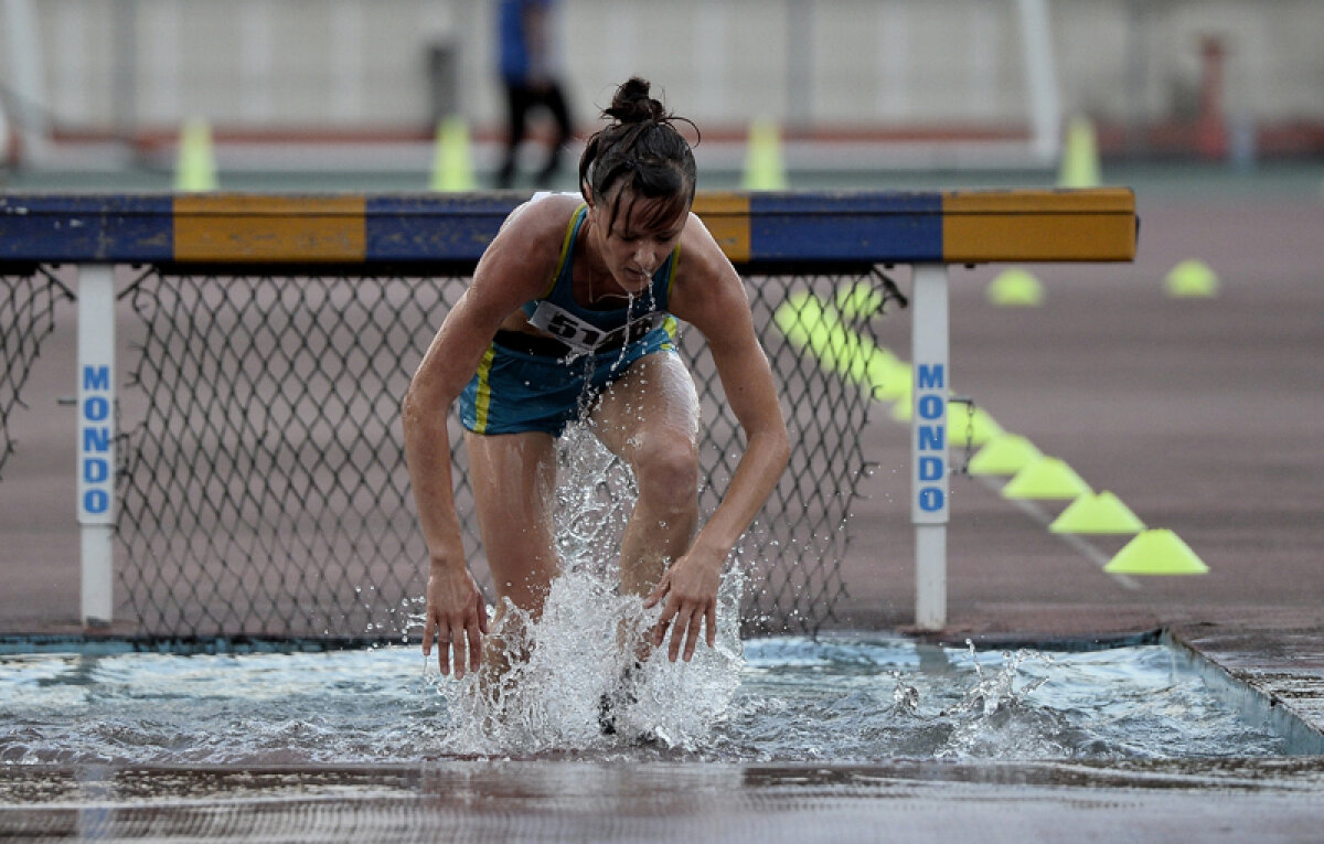 FOTO Înoată, nu aleargă! » Imaginile zilei la Campionatele Internaţionale de atletism ale României