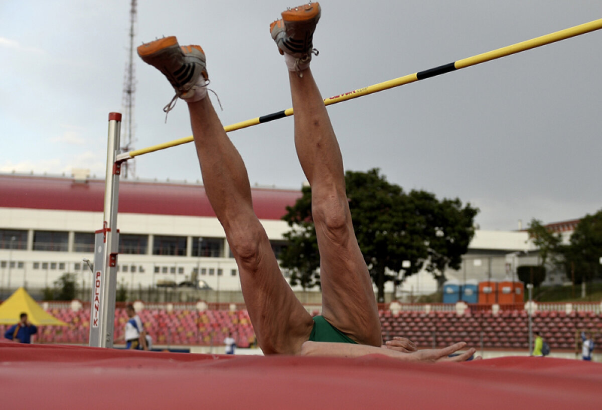 FOTO Înoată, nu aleargă! » Imaginile zilei la Campionatele Internaţionale de atletism ale României