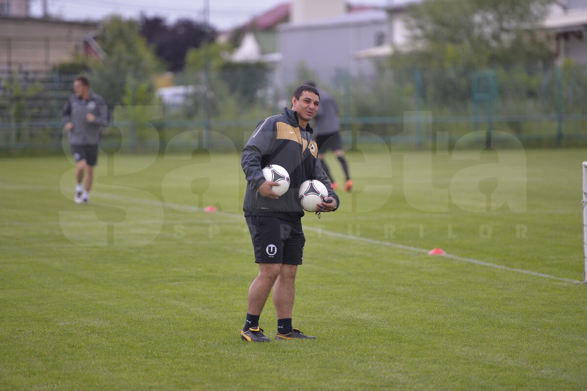 FOTO Universitatea Cluj s-a reunit astăzi! » Deşi a fost prezent, Ganea anunţă: "N-am semnat prelungirea"