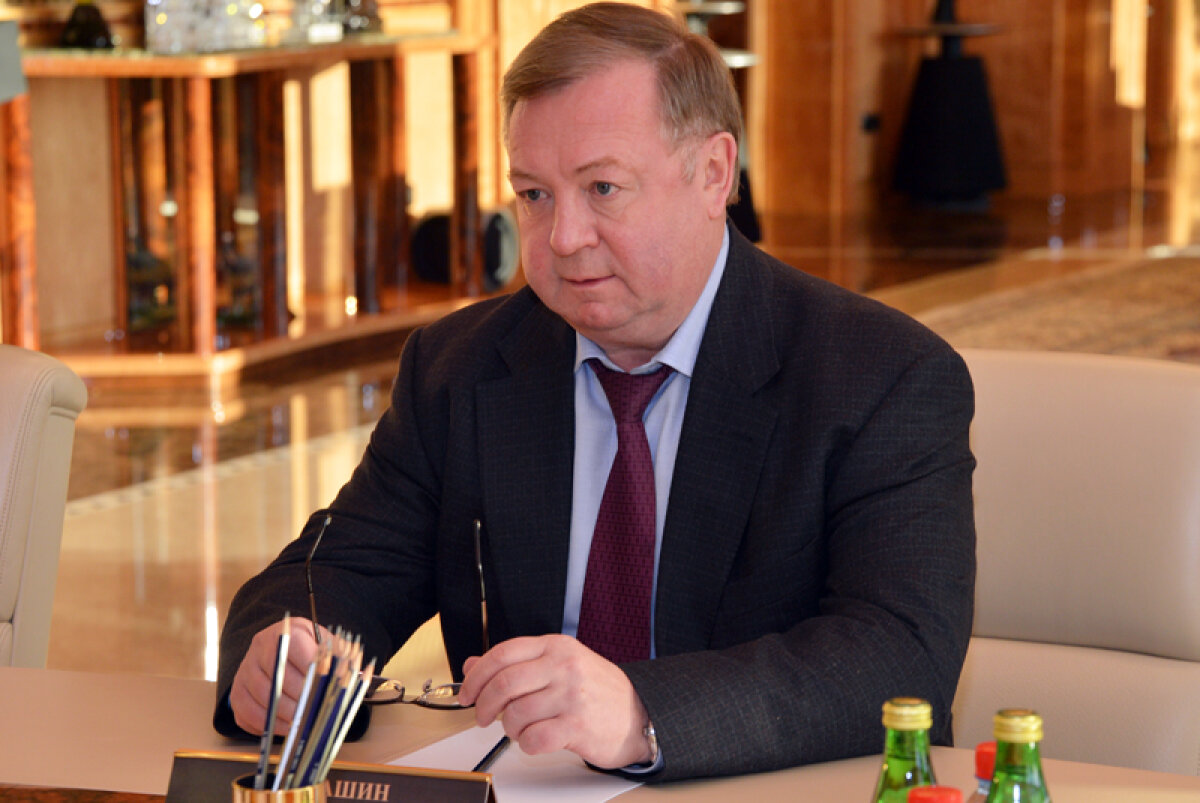 Dan Petrescu rămîne la Dinamo Moscova, dar se plînge de situaţia sa: "Nimeni n-are răbdare aici. Nici presa, nici fanii, nici şefii!"