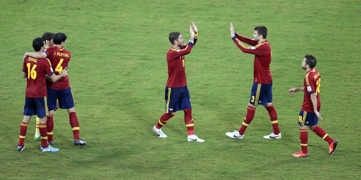 VIDEO Cu Iniesta în mare formă şi Soldado pe val, Spania s-a impus cu 2-1 în faţa celor de la Uruguay