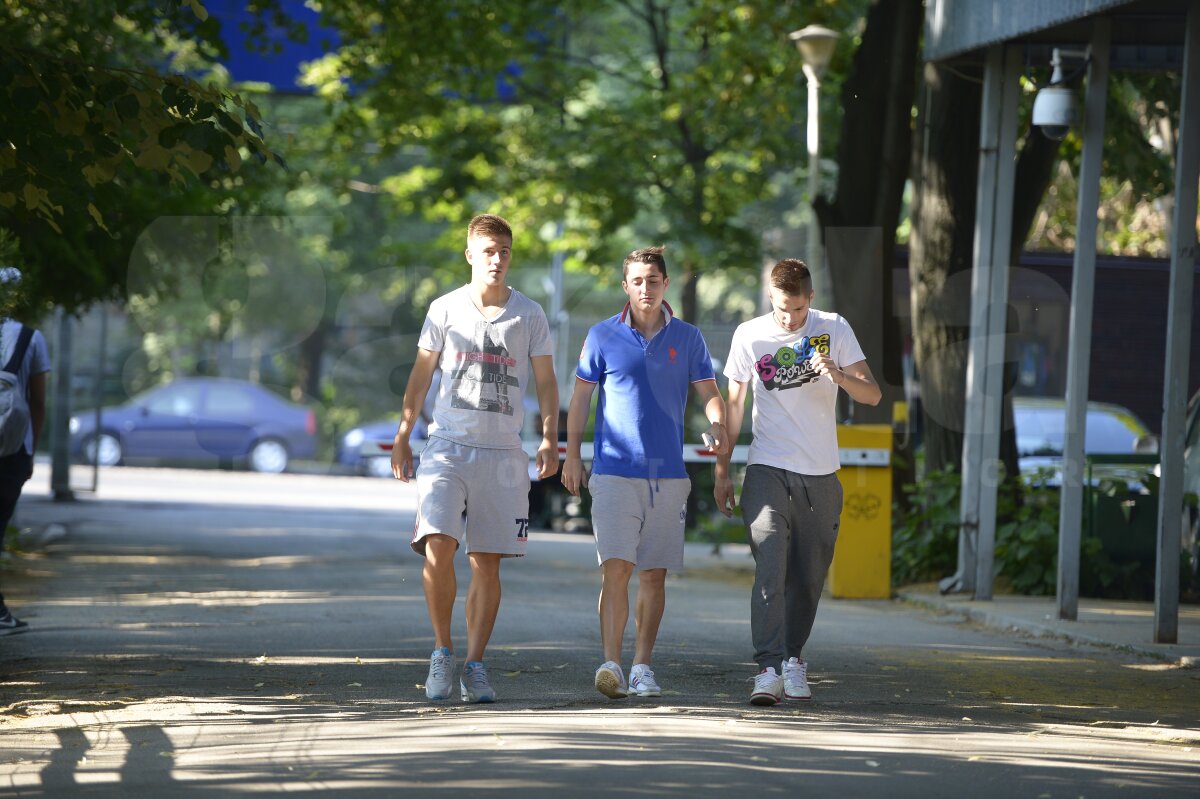 FOTO Multe feţe noi în lotul lui Dinamo » "Cîinii" au efectuat azi vizita medicală