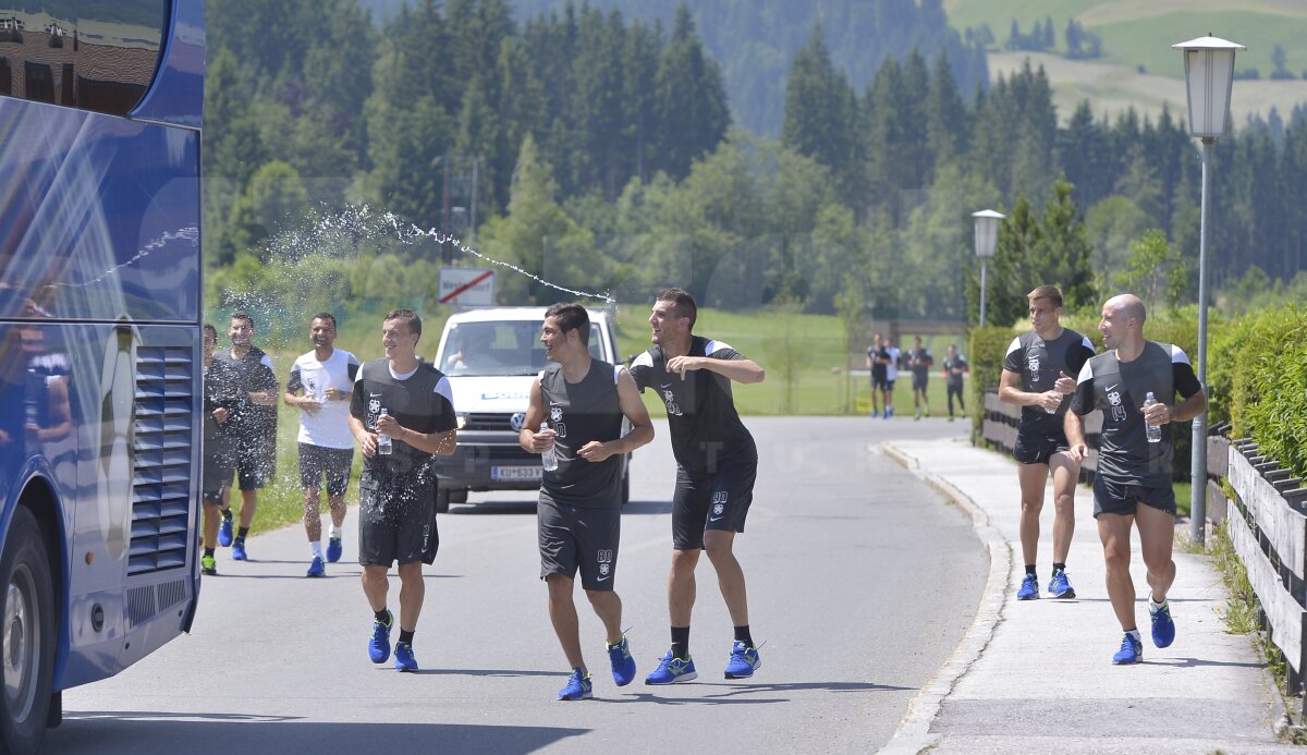 FOTO Veselie şi zîmbete la antrenamentele Stelei de la Westendorf » Cum s-au distrat jucătorii lui Reghecampf