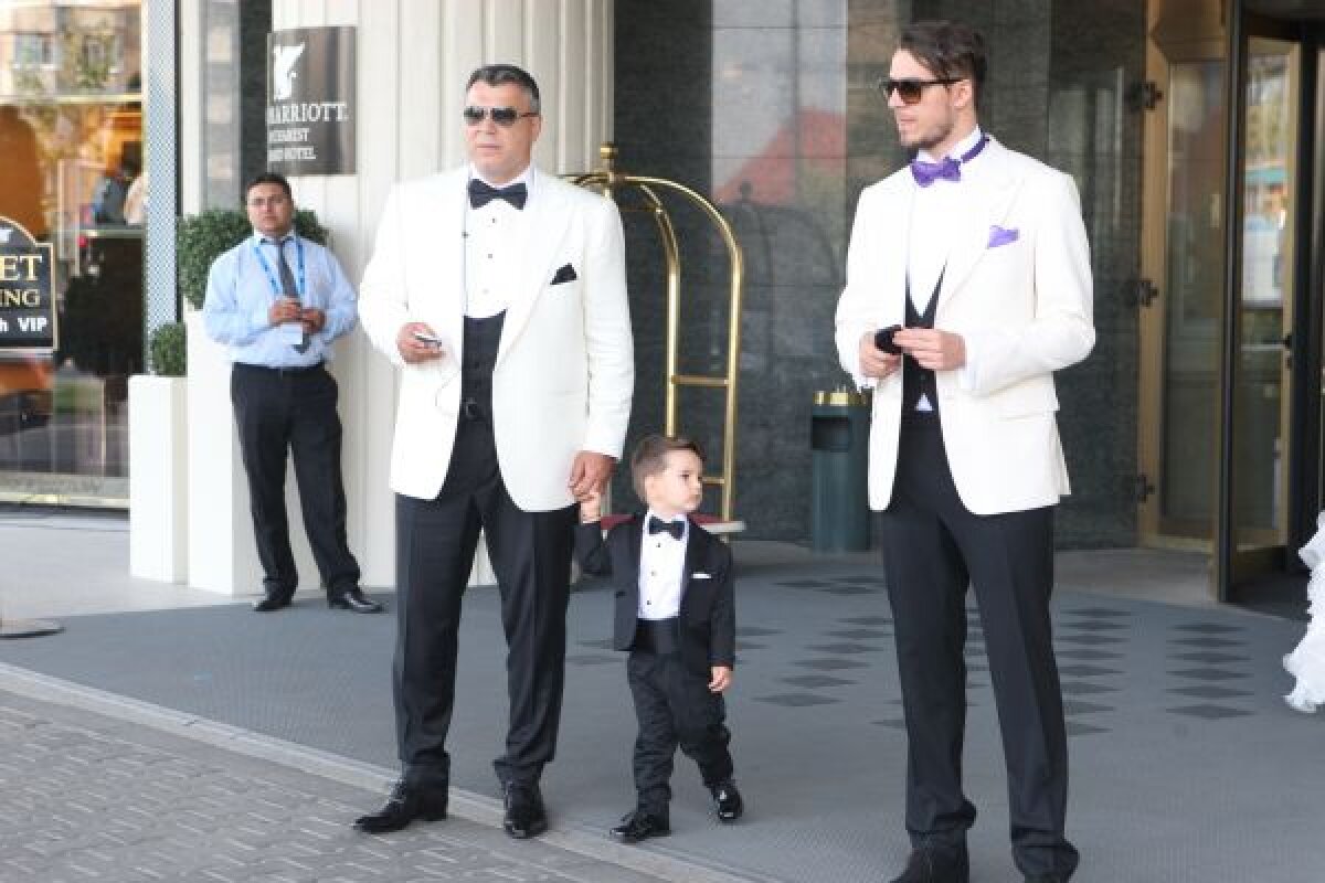 Piţi, socru mic! » Selecţionerul şi-a măritat ieri fiica, dar sponsor a fost naşul Olăroiu