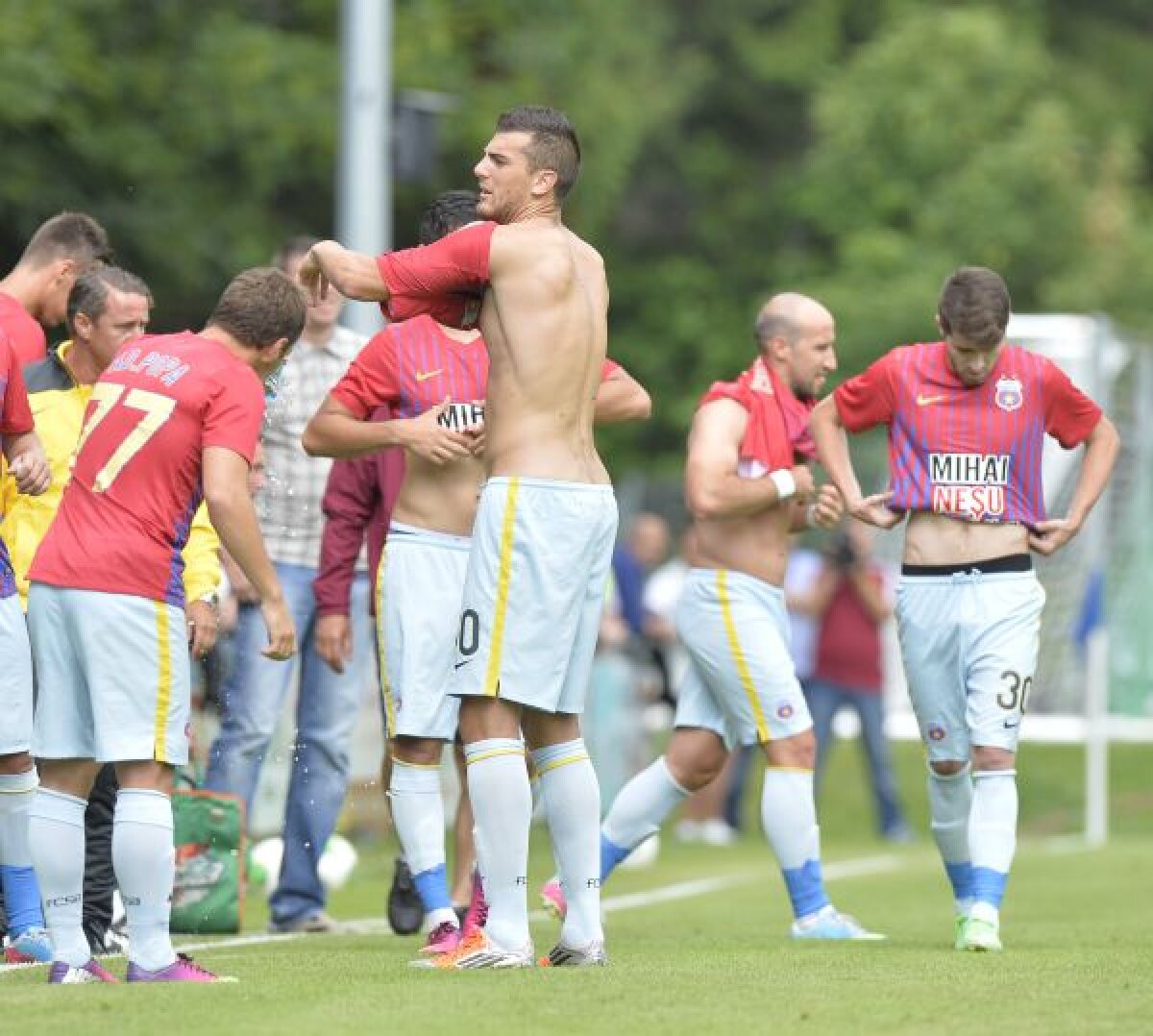 FOTO Cum au jucat steliştii cu Rubin, 0-0 » Mihai Răduţ a impresionat la revenirea în tricoul roş-albastru