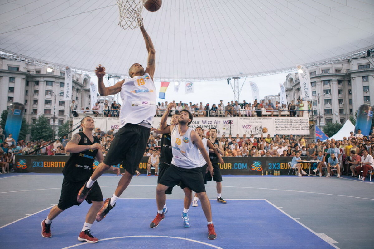 Premierul Victor Ponta a făcut spectacol la cel mai mare turneu din baschet din România, Wizz Air Sport Arena Streetball!