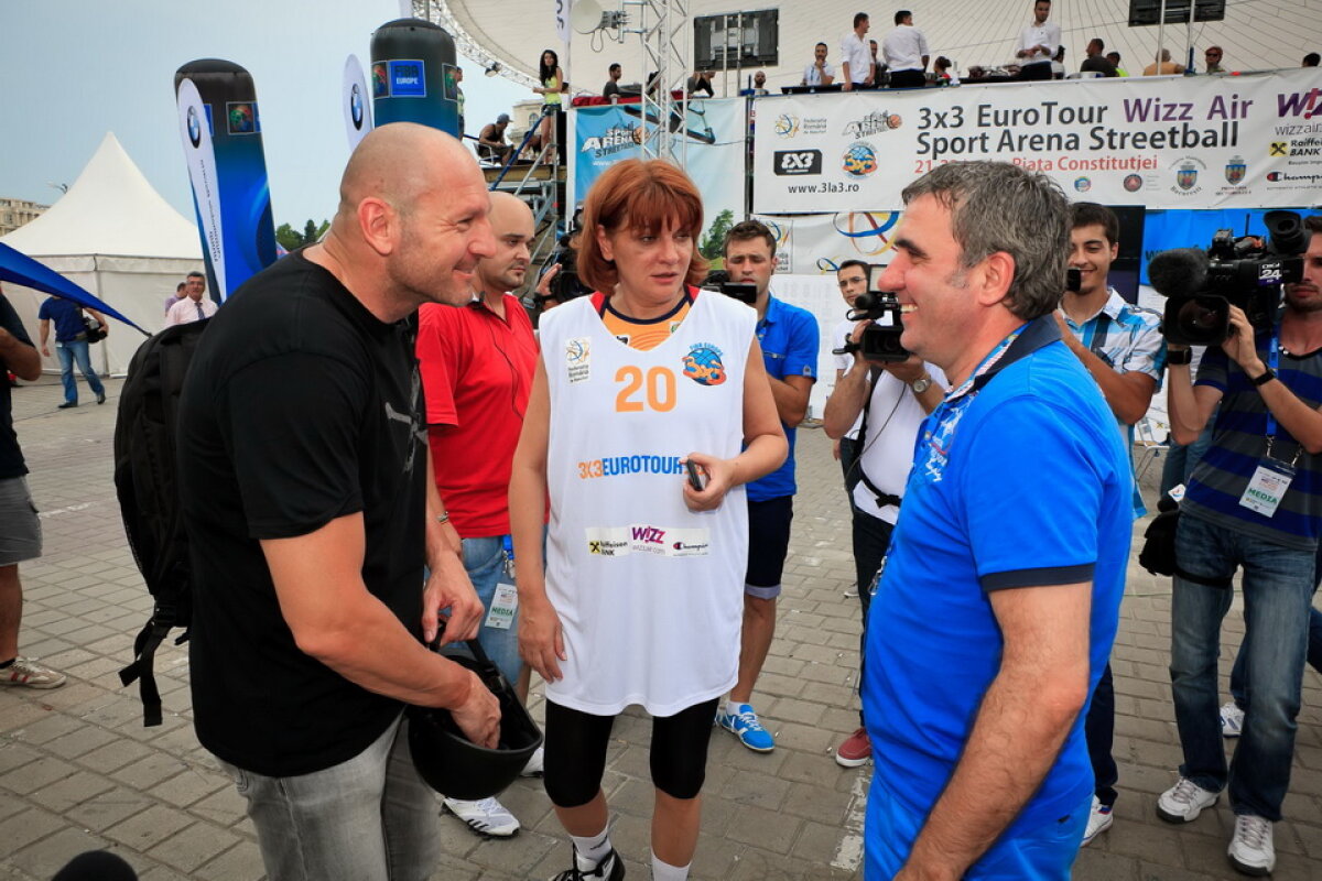 Premierul Victor Ponta a făcut spectacol la cel mai mare turneu din baschet din România, Wizz Air Sport Arena Streetball!