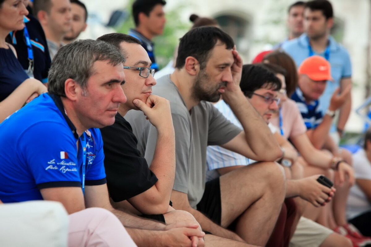 GALERIE FOTO / Bucureştiul a fost capitala baschetului mondial » Spectacol de zile mari la Wizz Air Sport Arena Streetball!