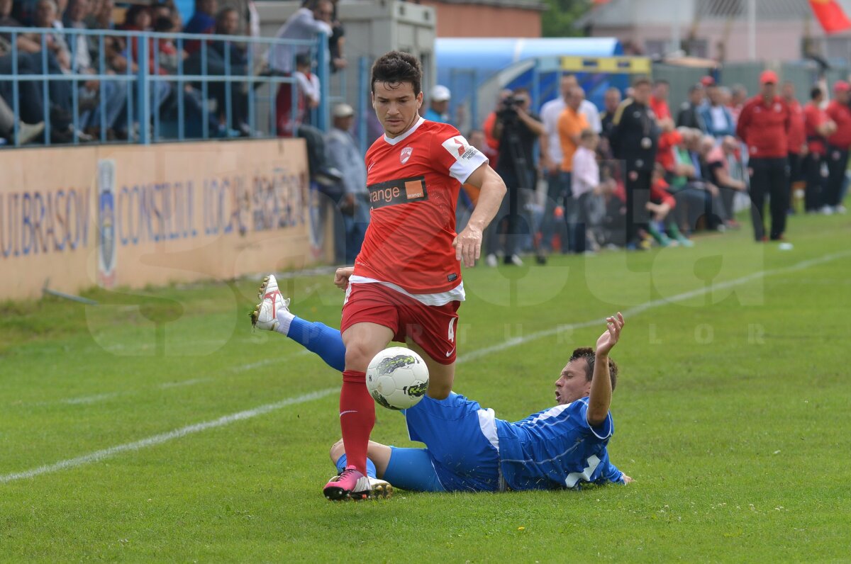 Galerie FOTO Înfrîngere la debut pentru Mulţescu » Dinamo nu a marcat timp de 120 de minute împotriva Coronei Braşov