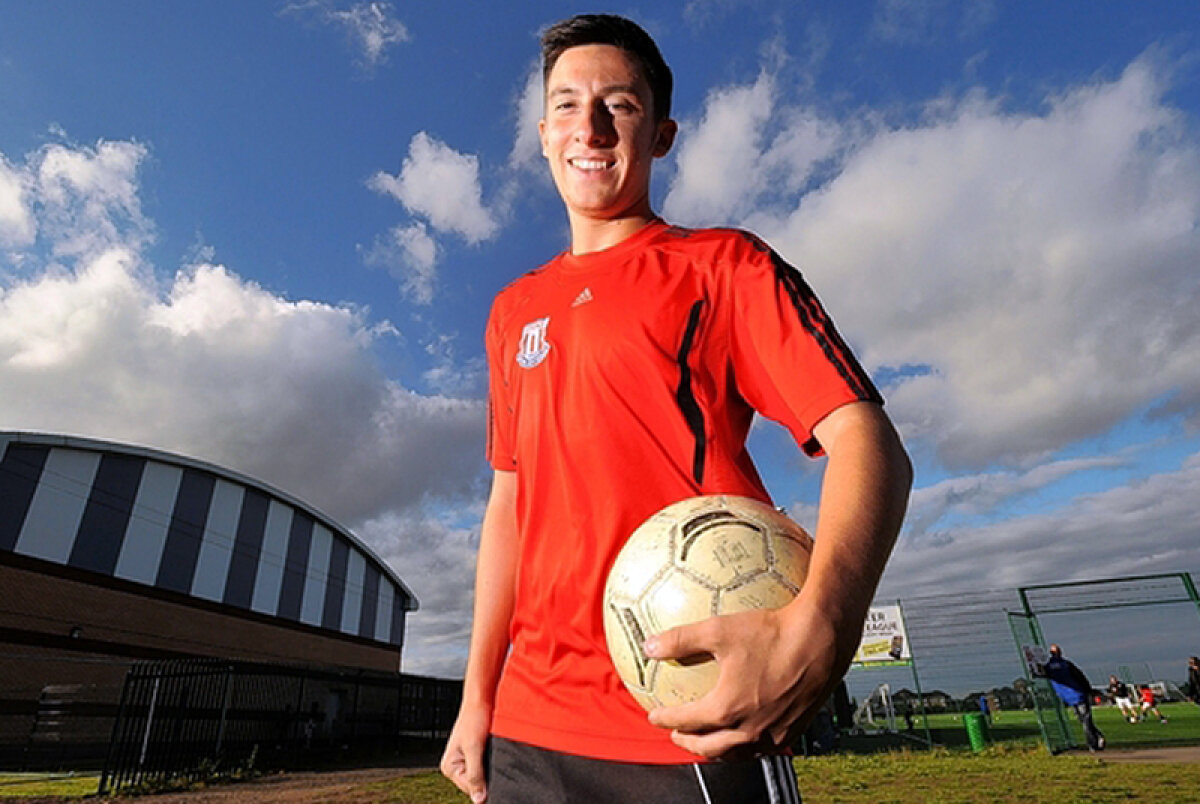 Îşi iau trompetist! :) Dinamo va testa un mijlocaş englez care cîntă într-o trupă