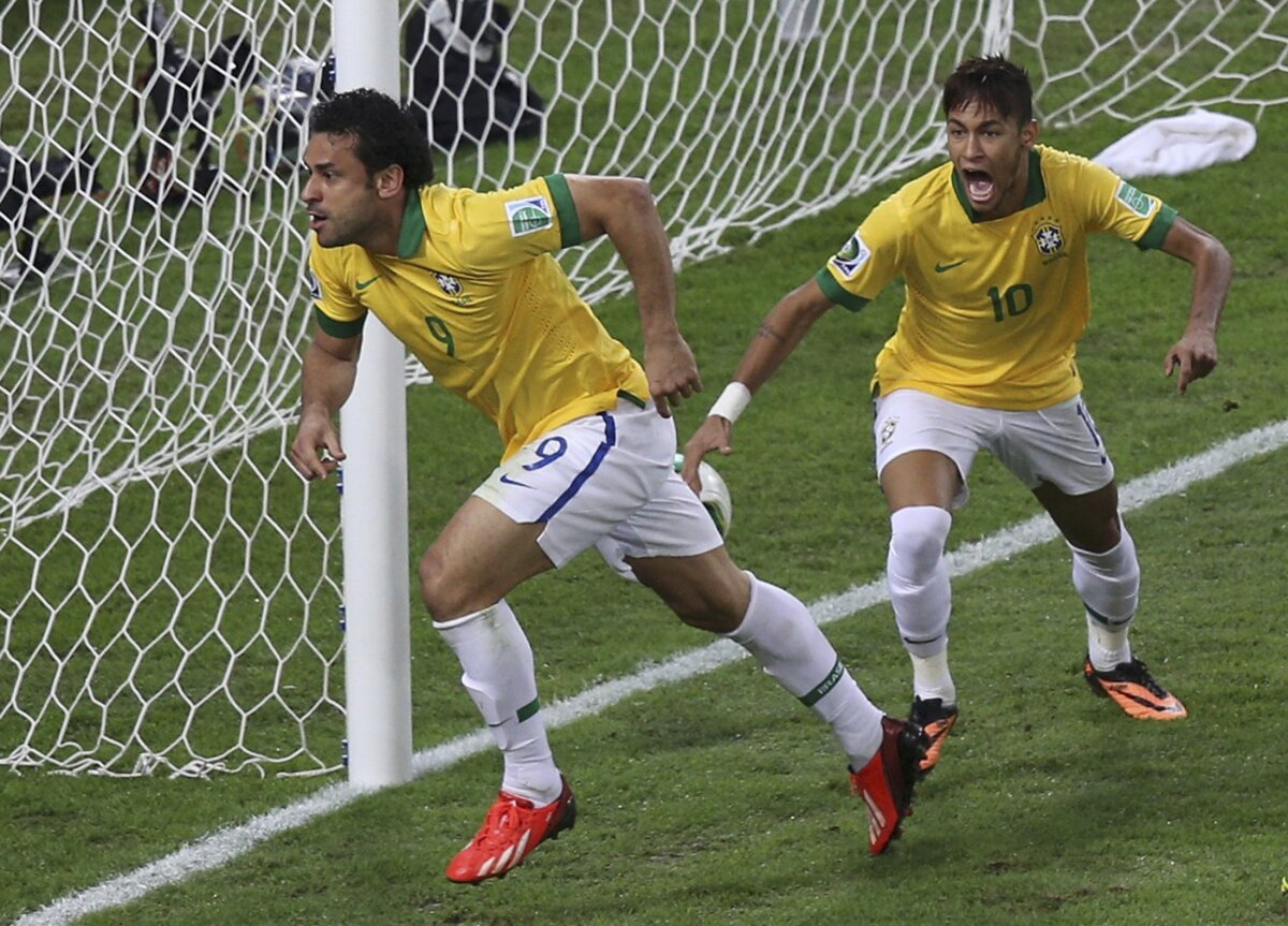 FOTO şi VIDEO Joga bonito e peste tiki-taka » Brazilia a umilit Spania în finala Cupei Confederaţiilor, 3-0