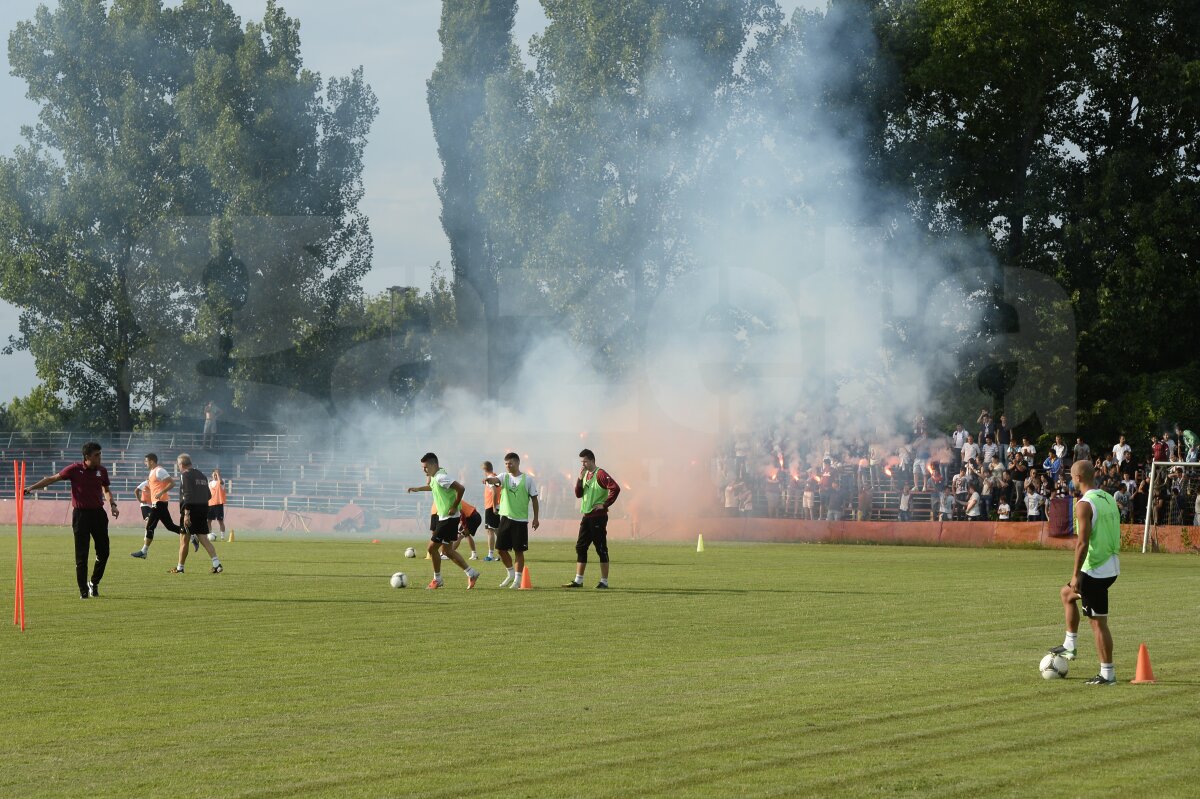 GALERIE FOTO Rada a sunat adunarea » Două surprize în lotul Rapidului prezent la reunire