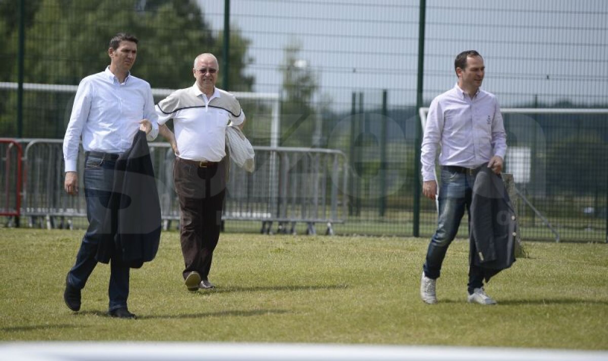 GALERIE FOTO » Luchin a revenit la antrenamente! Imagini de la meciul-şcoală al dinamoviştilor
