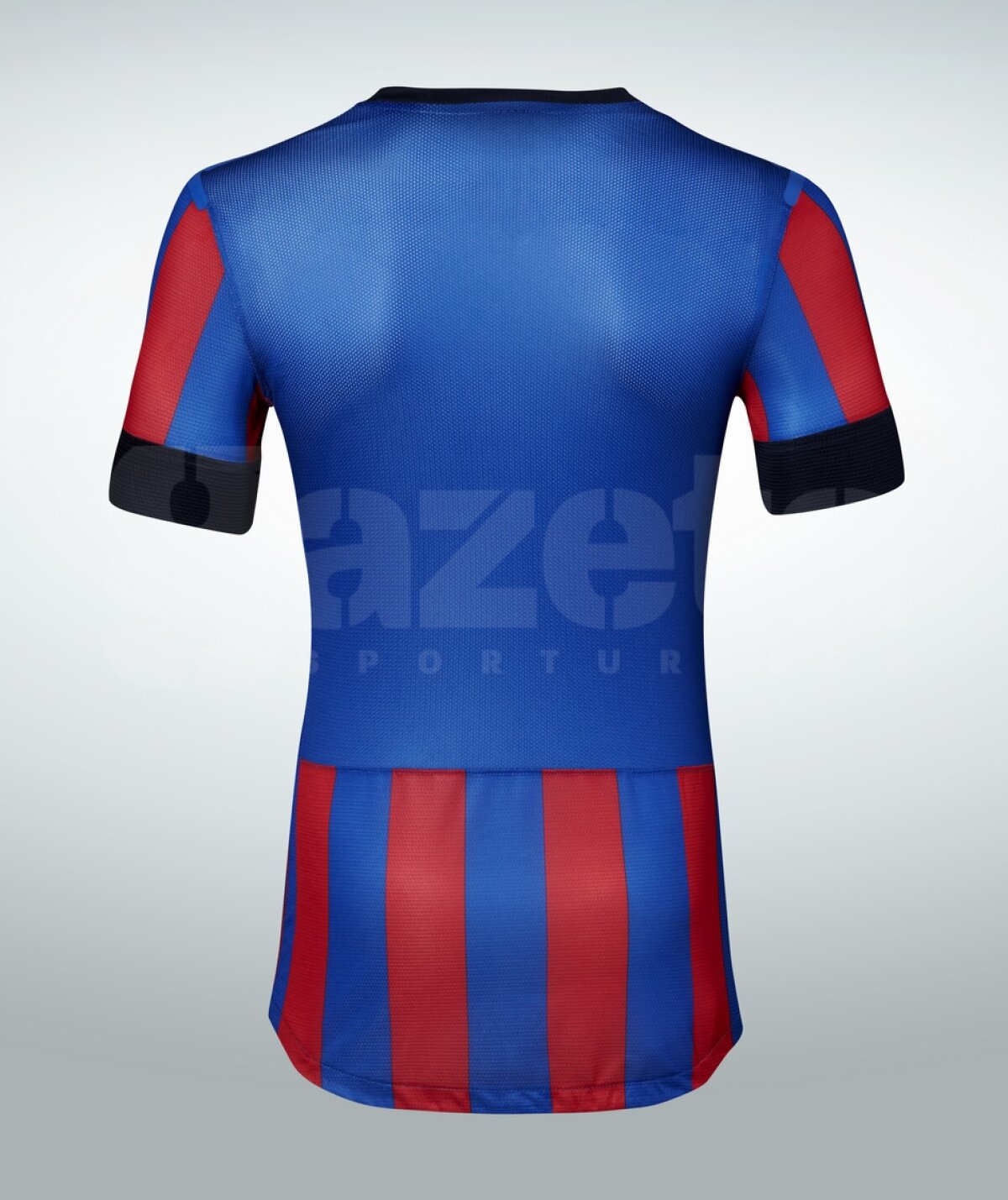 GALERIE FOTO » Oficial, Steaua are un alt echipament pentru sezonul 2013-2014. Cum ţi se pare?