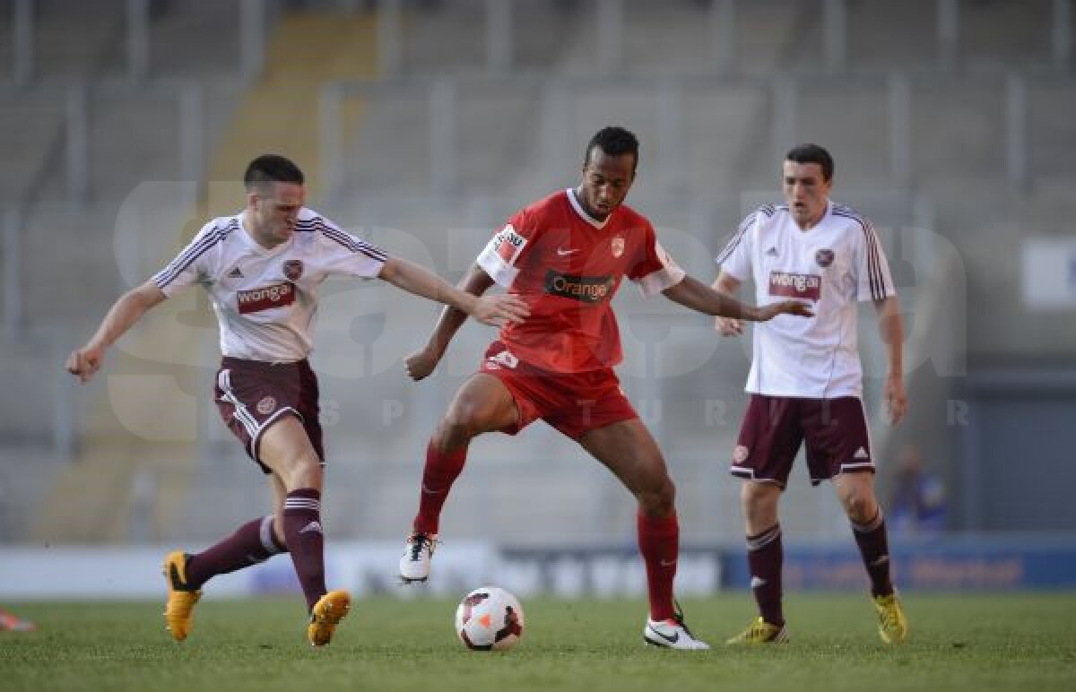 VIDEO+FOTO Show cu scoţienii » Dinamo a spulberat Hearts cu 5-1