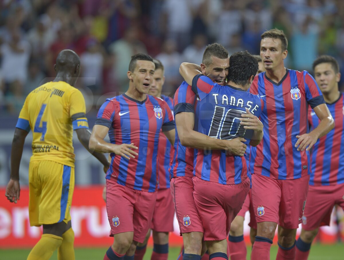 FOTO Steaua şi-a prezentat noile tricouri, în Supercupa României cu Petrolul