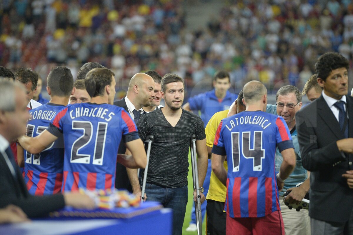 FOTO A şasea Supercupă » Steaua bifează al doilea trofeu în 2013, după 3-0 cu Petrolul