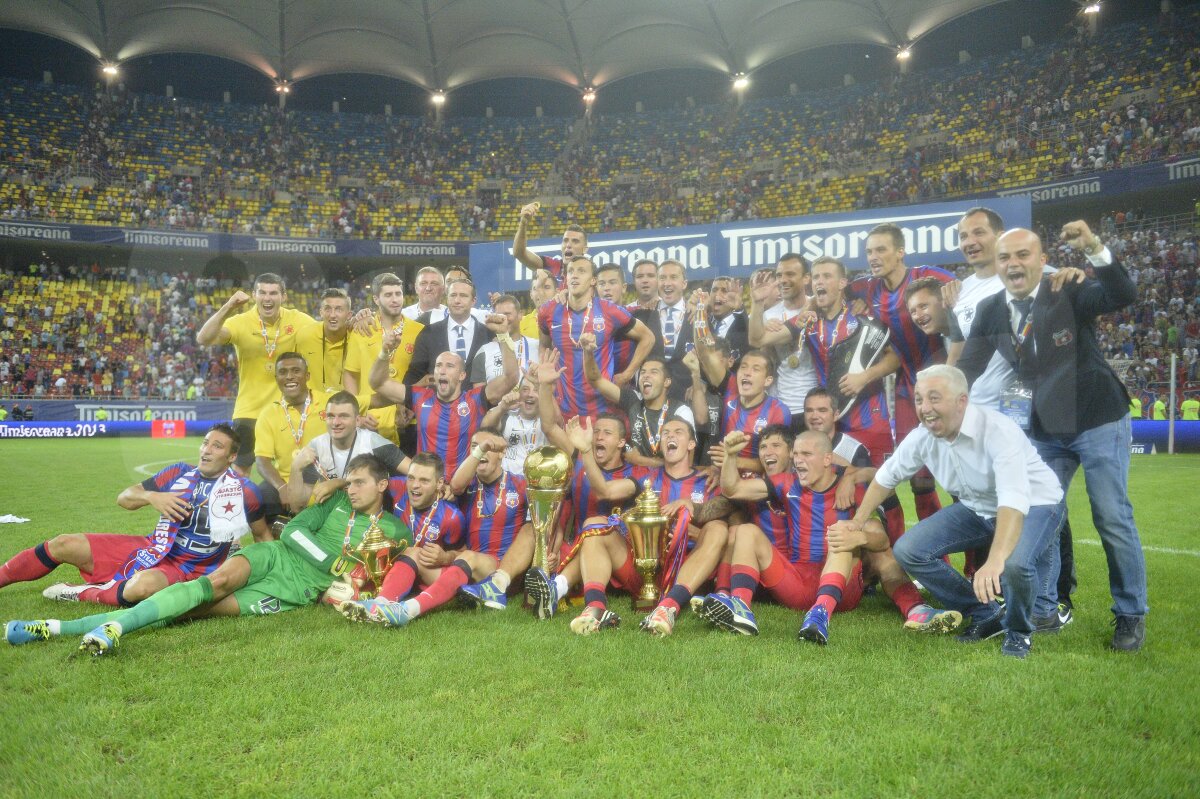 FOTO A şasea Supercupă » Steaua bifează al doilea trofeu în 2013, după 3-0 cu Petrolul