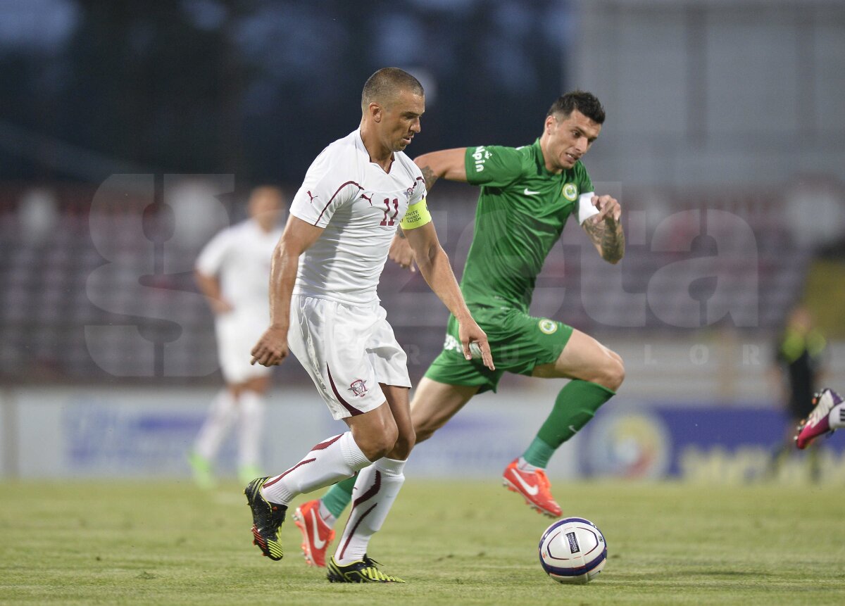 FOTO&VIDEO Giuleştenii cîştigă dramatic barajul şi rămîn în Liga 1 » Rapid - Chiajna 2-1 după prelungiri