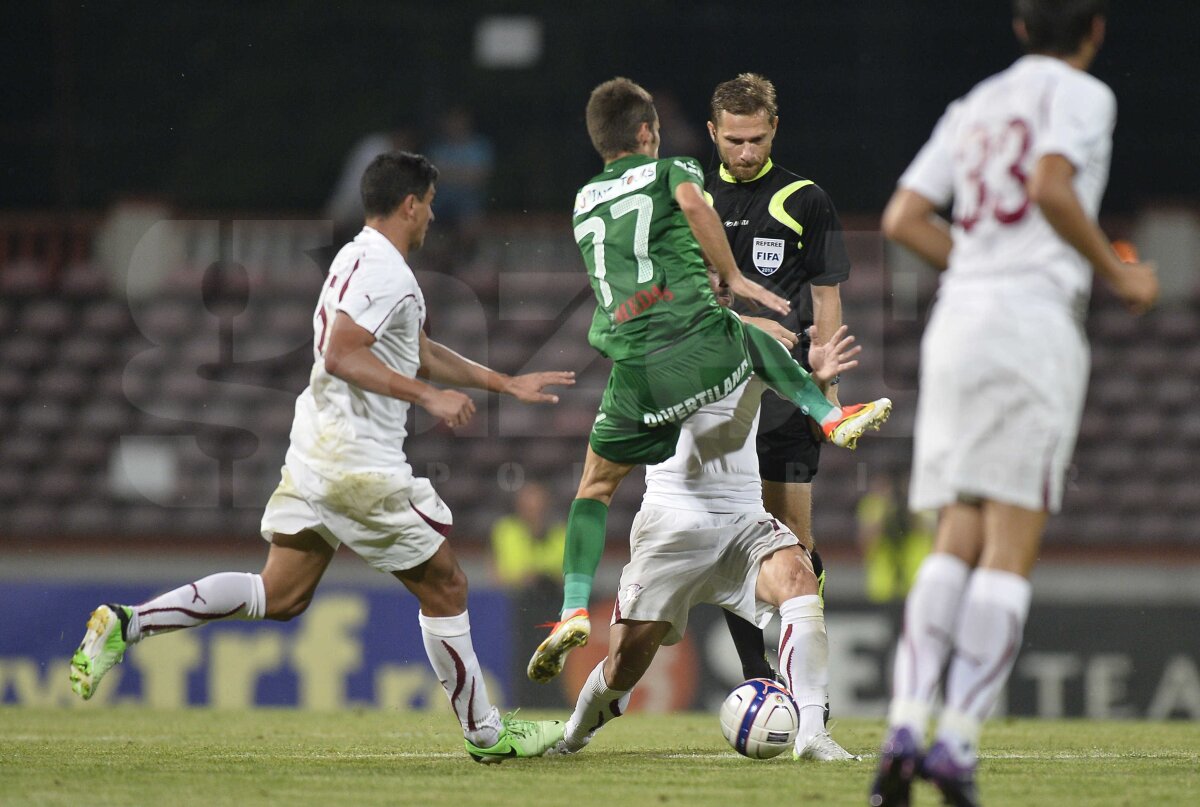 FOTO&VIDEO Giuleştenii cîştigă dramatic barajul şi rămîn în Liga 1 » Rapid - Chiajna 2-1 după prelungiri