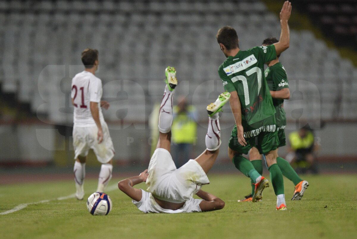 FOTO&VIDEO Giuleştenii cîştigă dramatic barajul şi rămîn în Liga 1 » Rapid - Chiajna 2-1 după prelungiri