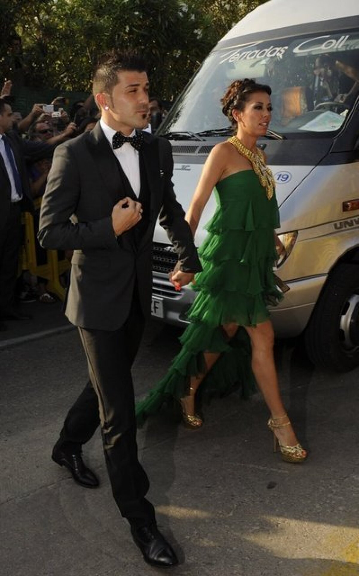 GALERIE FOTO » Xavi Hernandez a renunţat la burlăcie » Imagini de la nunta cu jurnalista Núria Cunillera