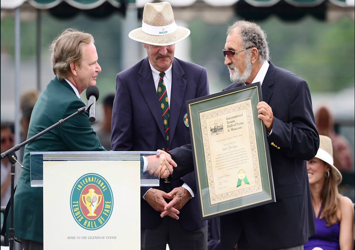 FOTO Ion Ţiriac a primit diploma de membru Hall of Fame: "Fac parte din înalta societate a tenisului”