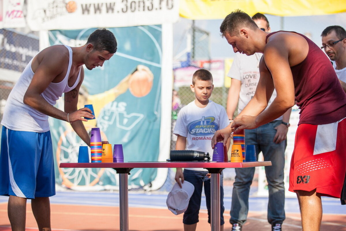 Pregătirile pentru turneul Masters pe ultima sută » Wizz Air Sport Arena Streetball, vacanţă în familie!