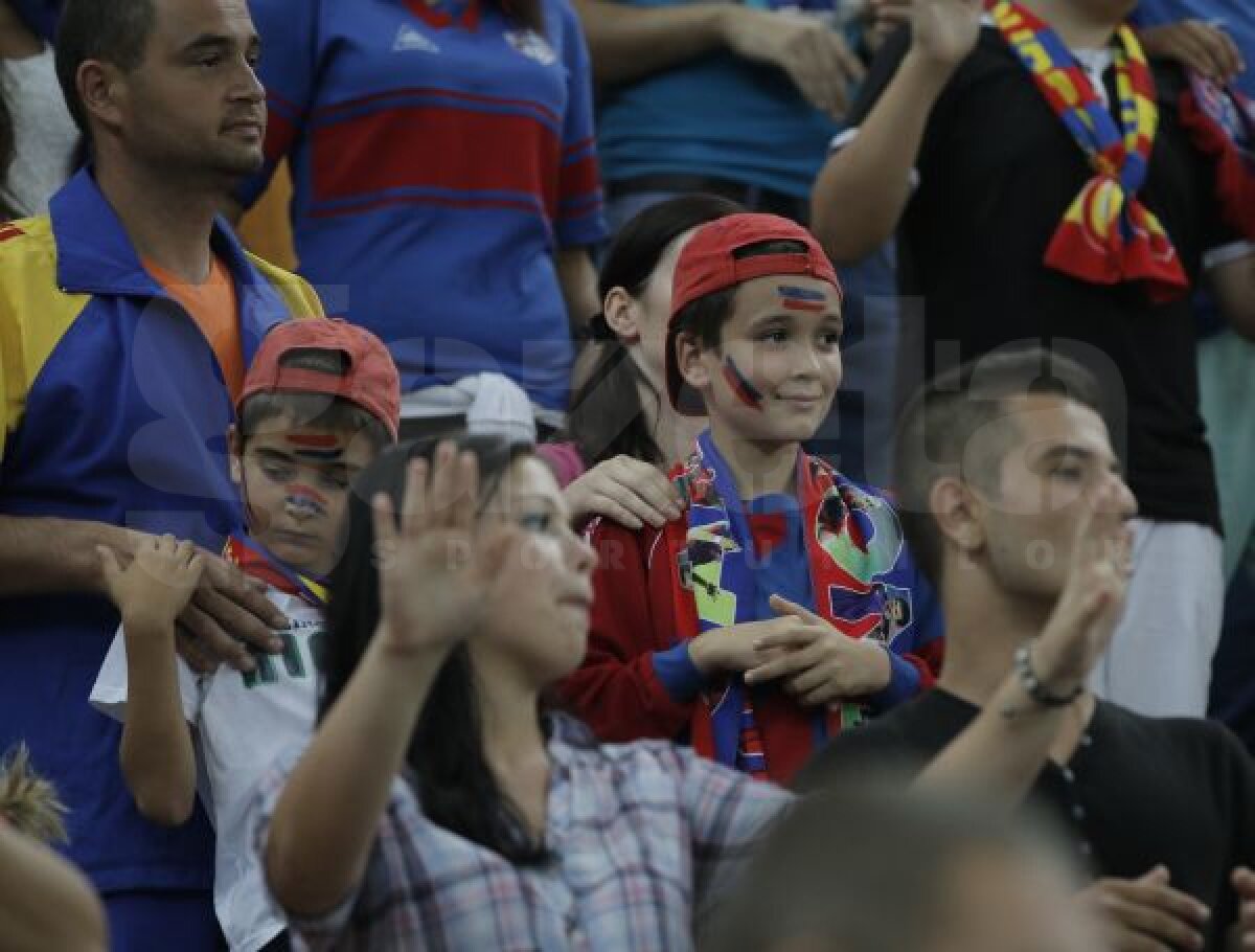 FOTO Dor de Liga Campionilor » Primul pas al Stelei pentru accesul în grupele UCL a fost însoţit de 40.000 de spectatori